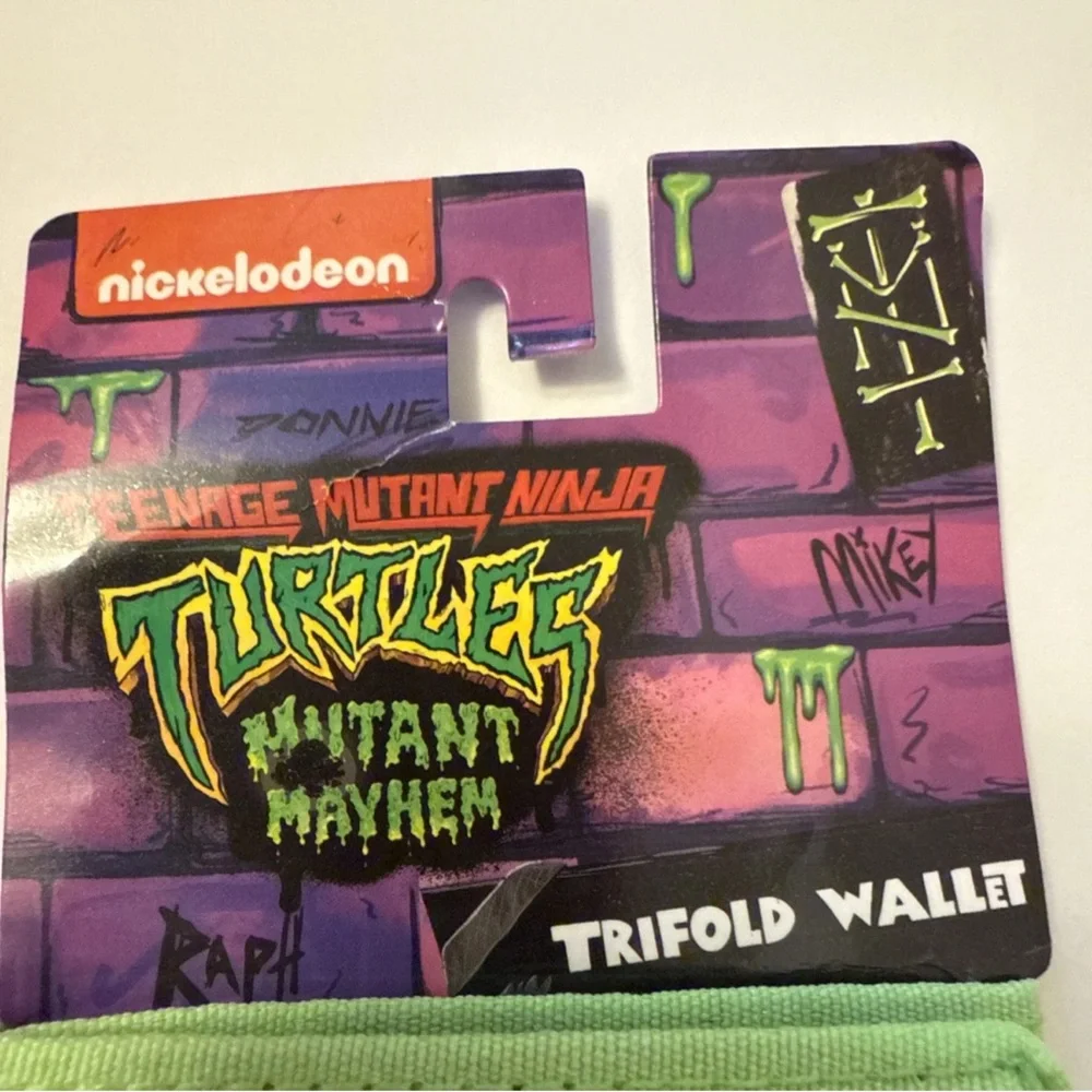 Nickelodeon Kids Graffiti Arm Sleeve - Green and Blue